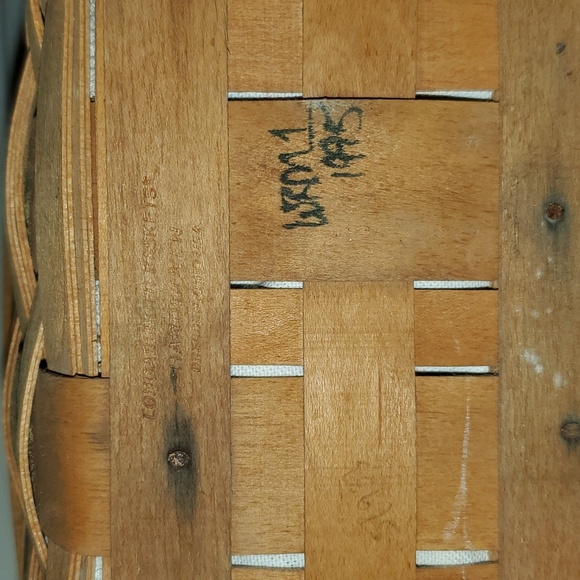 Longaberger basket - Picture 9 of 12